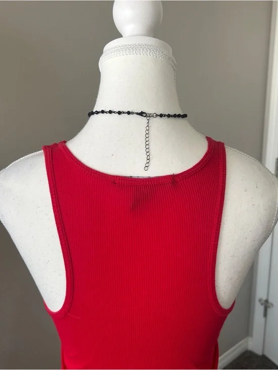 Y2K “SWS” Plain Red Ribbed Tank Top - Picture 5 of 7
